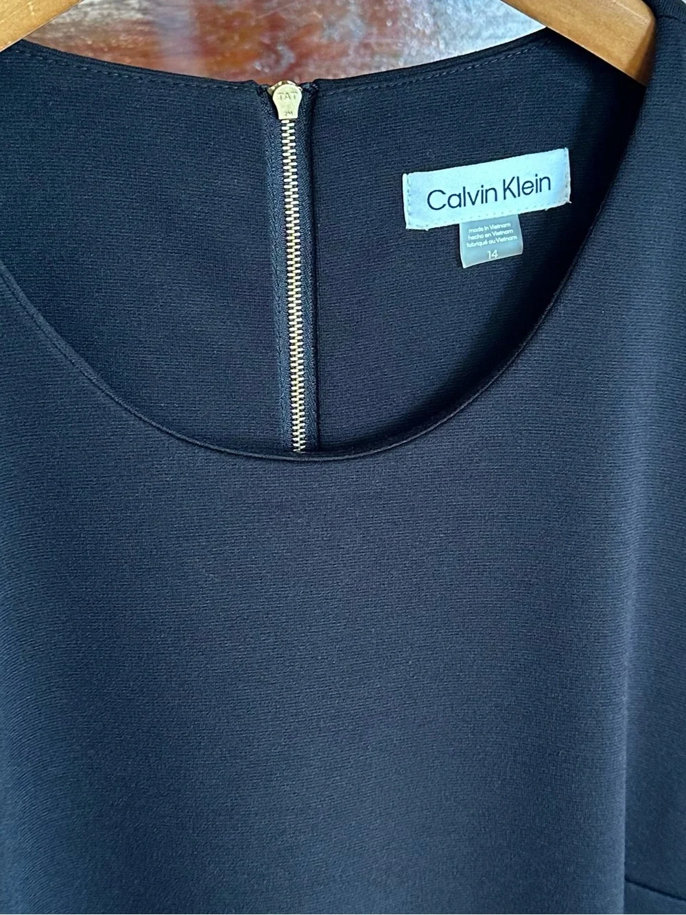 New Calvin Klein Black Short Sleeve Sheath Dress Size 14 Pockets Business Office
